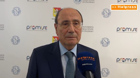 Covid, Schifani “Bisogna vaccinarsi per prevenire complicazioni”