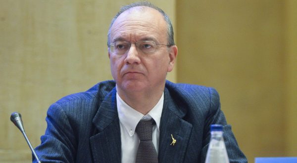 Valditara “Più risorse per l’insegnamento dell’italiano agli stranieri”