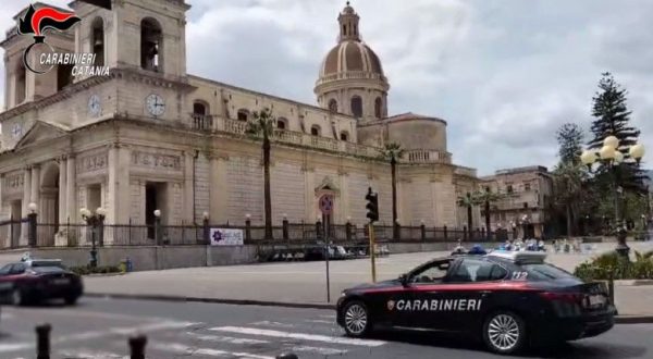 Stroncato traffico di droga all’ombra della mafia, 4 arresti nel Catanese