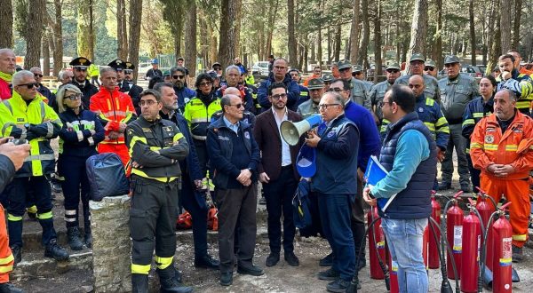 Incendi, Schifani “Addestramento e prevenzione fondamentali”
