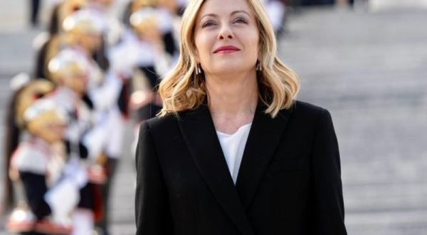 Europee, Meloni “Scendo in campo, nella scheda scrivete solo Giorgia”