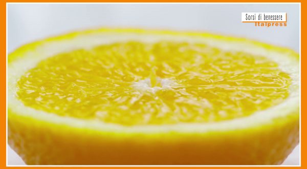 Sorsi di benessere – Ecco la tisana che contrasta il gonfiore