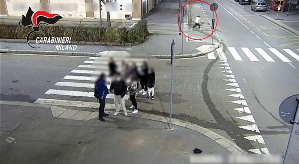 Milano, sfregiarono un 31enne. Misure cautelari per due minorenni