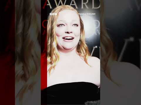 Sarah Snook wins best actress at Sunday’s Olivier Awards. #OlivierAwards #Shorts #BBCNews