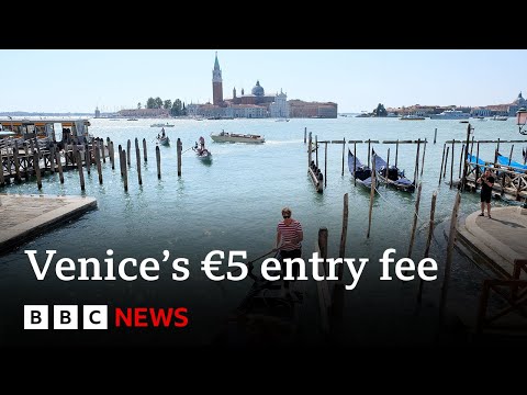Venice to charge day trippers to enter city | BBC News