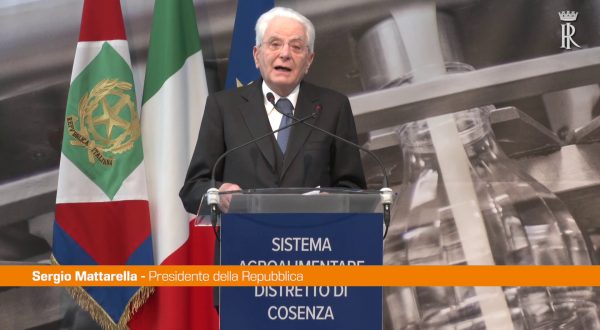 Mattarella “L’Italia ha bisogno del rilancio del Sud”