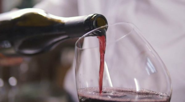 Per il vino italiano 16 miliardi di fatturato