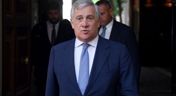 Tajani “Voto europee non avrà effetti sul governo”