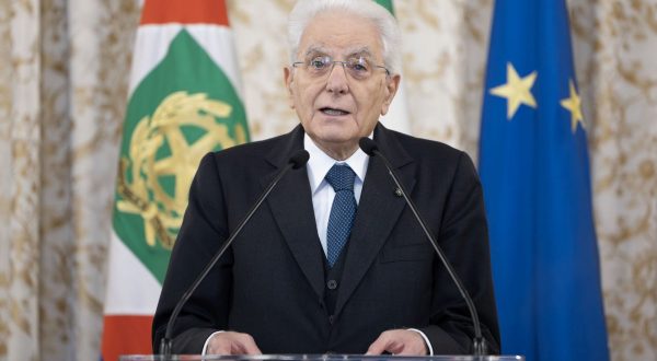 Mattarella “Mondo ha bisogno di pace, politica può arginare conflitti”