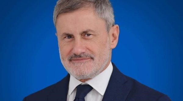 Alemanno “Dalla Sicilia deve partire il riscatto”, il Ponte “una follia”