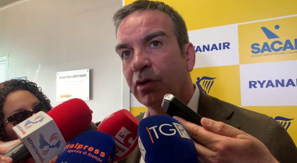 Occhiuto “Con Ryanair un rapporto strutturale per la Calabria”