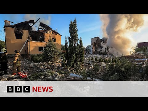 Ukraine struggles to hold back Russia incursion near Kharkiv | BBC News