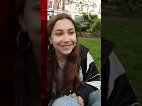 People react to King Charles’s new ‘quite red’ portrait. #KingCharles #Royals #Portrait