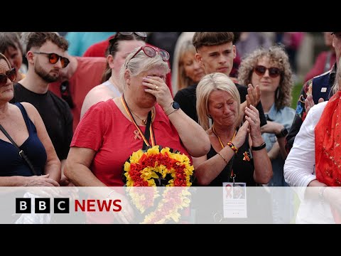 UK blood scandal: Victims await report into HIV and hepatitis C infected blood treatments | BBC News