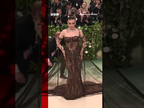 Emma Chamberlain needed to get the details just right on her look. #MetGala2024 #Shorts #BBCNews