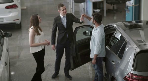 Mercato dell’auto in crescita ad aprile