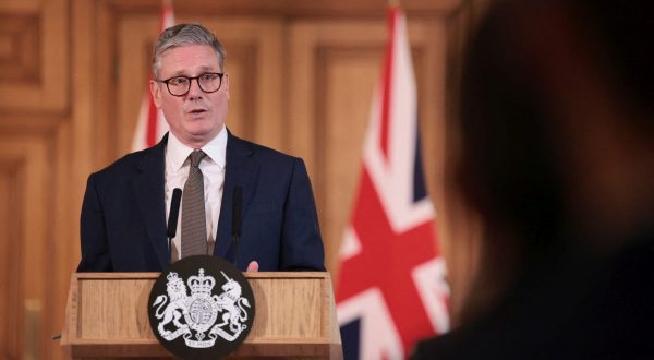 Regno Unito, Starmer “Sostegno incrollabile a Nato e Ucraina”