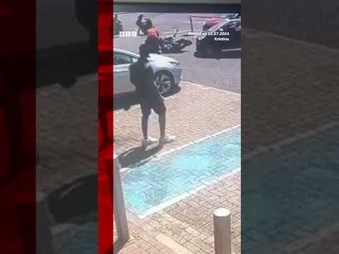 Mother uses taekwondo to stop thief stealing her motorbike. #Taekwondo #BBCNews