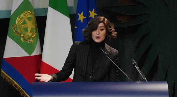 Bernini “Con riforma più tutele per i ricercatori, combatteremo precarietà”