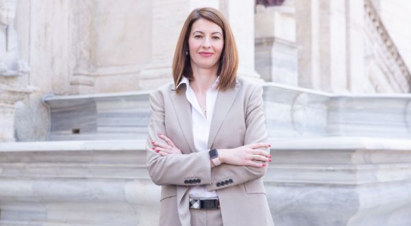 Bufera Roma, si è dimessa l’Ad Lina Souloukou