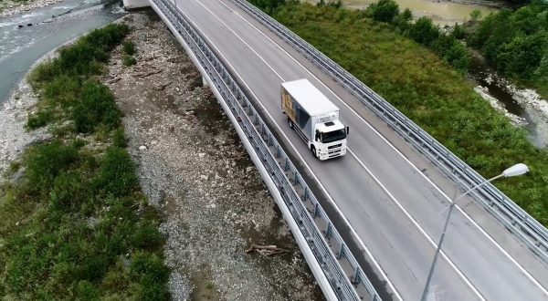 In calo il mercato di rimorchi e semirimorchi