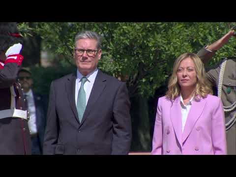 Incontro Meloni – Starmer, l’arrivo a Villa Doria Pamphilj del Primo Ministro del Regno Unito