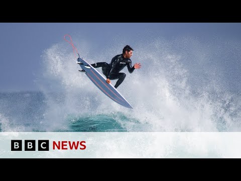 Australia’s $2bn surfing industry ‘needs protection’ | BBC News
