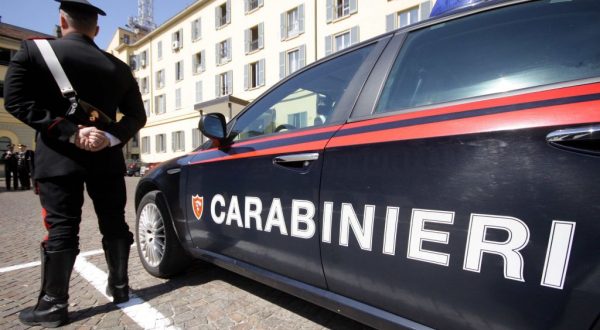 Uccide la moglie nell’Alessandrino e chiama il 112