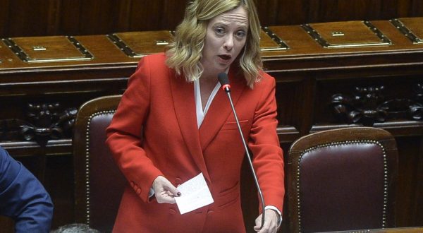 Manovra, Meloni “Record di fondi per la sanità, il resto mistificazioni”