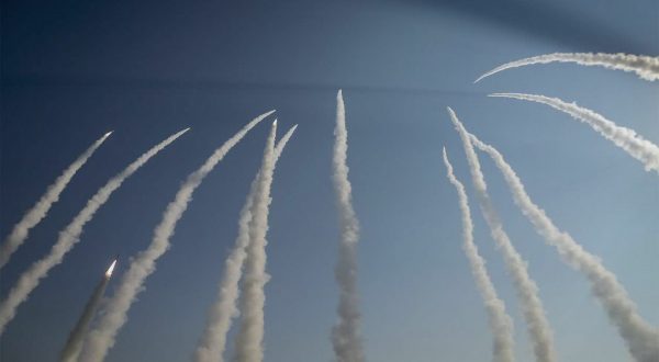 Razzi lanciati dagli Hezbollah sul centro e nord di Israele