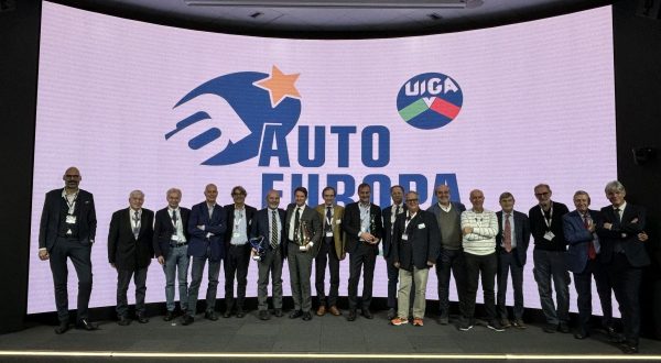 Tecnologia Bosch presente in Dacia Duster “Auto Europa 2025”