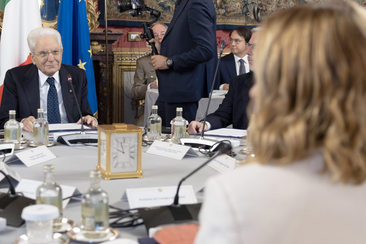 Consiglio Supremo Difesa &ldquo;Lavorare a negoziato tra Israele e Palestina&rdquo;