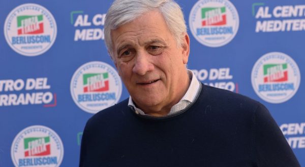 Fi, Tajani “Non tradiremo il centrodestra ma difendiamo i nostri valori”