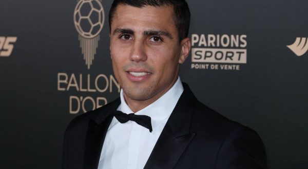 Rodri vince il Pallone d’Oro 2024