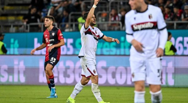 Orsolini e Odgaard, il Bologna vince 2-0 a Cagliari