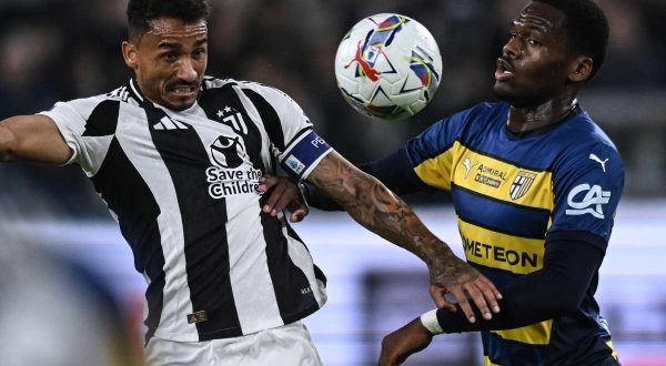 Ancora un pari per la Juve, 2-2 con il Parma