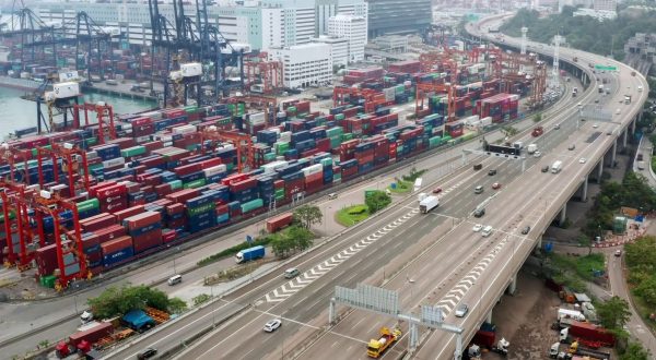 Ue, dagli Stati membri via libera ai dazi sulle auto elettriche cinesi