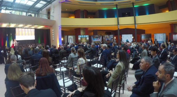 Italia e Ucraina insieme per la ricostruzione, conferenza a Washington