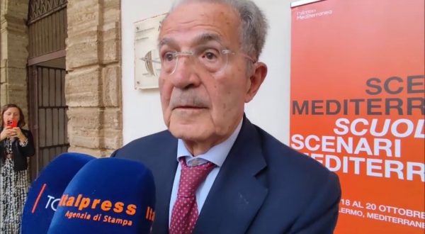 Prodi “Riconquistare il ruolo del Mediterraneo nella politica europea”