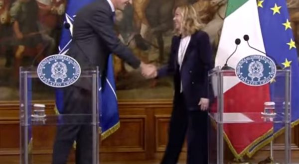 Meloni incontra Rutte “La Nato pilastro imprescindibile per sicurezza”