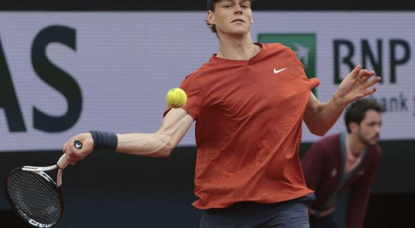 Sinner domina Ruud e vola all’ultimo atto delle Atp Finals