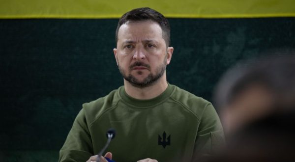 Zelensky “Possiamo spingere la Russia verso una pace giusta”