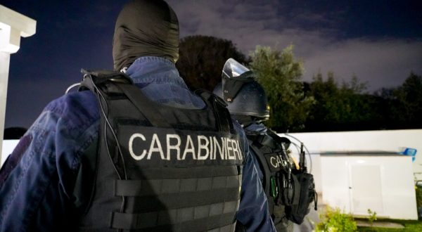 Stroncato traffico di cocaina tra l’Olanda e Roma, 20 arresti