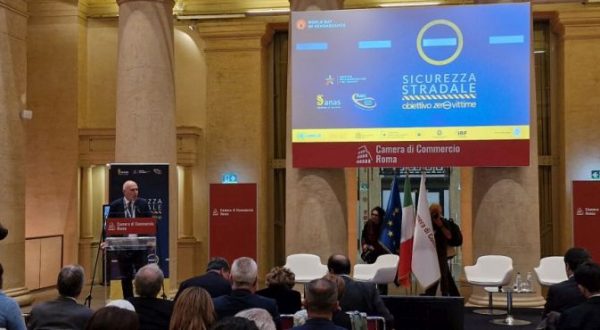 Per un italiano su due superare i limiti di velocità “non è pericoloso”