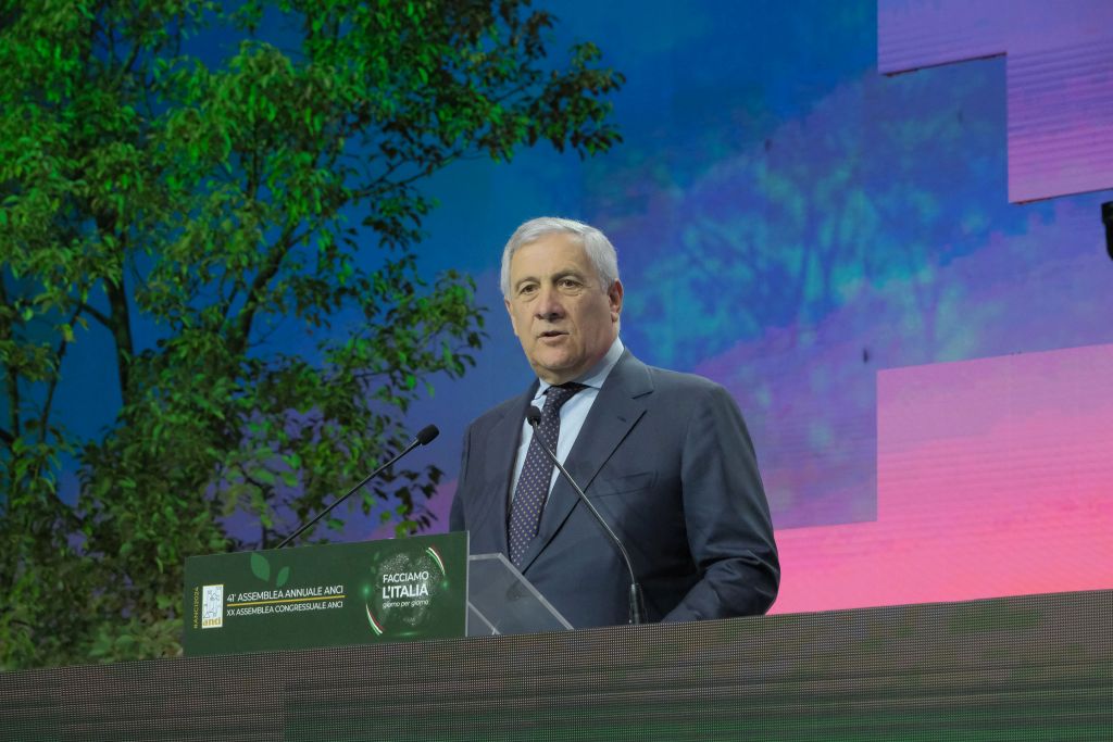 Netanyahu, Tajani a Salvini &ldquo;Unica linea quella mia e di Giorgia Meloni&rdquo;