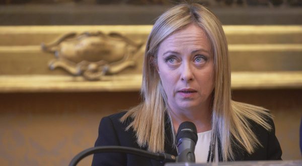 Ue, Meloni “Orgoglio per Fitto vicepresidente Commissione”