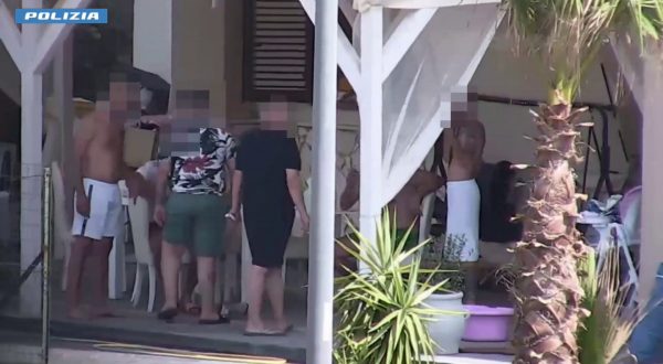 Mafia nel Catanese, blitz con 18 misure cautelari