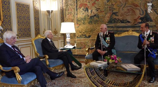 Carabinieri, Mattarella riceve i generali Luzi e Luongo