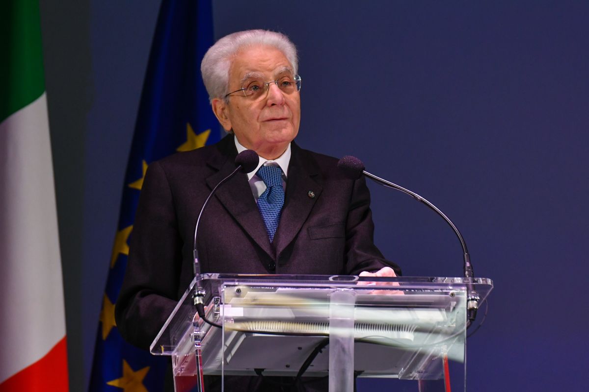 Mattarella &ldquo;Strage di Piazza Fontana squarcio nella storia nazionale&rdquo;