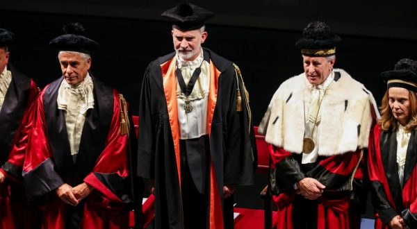 Re Felipe VI “Ricevere il Dottorato dalla Federico II è un immenso onore”